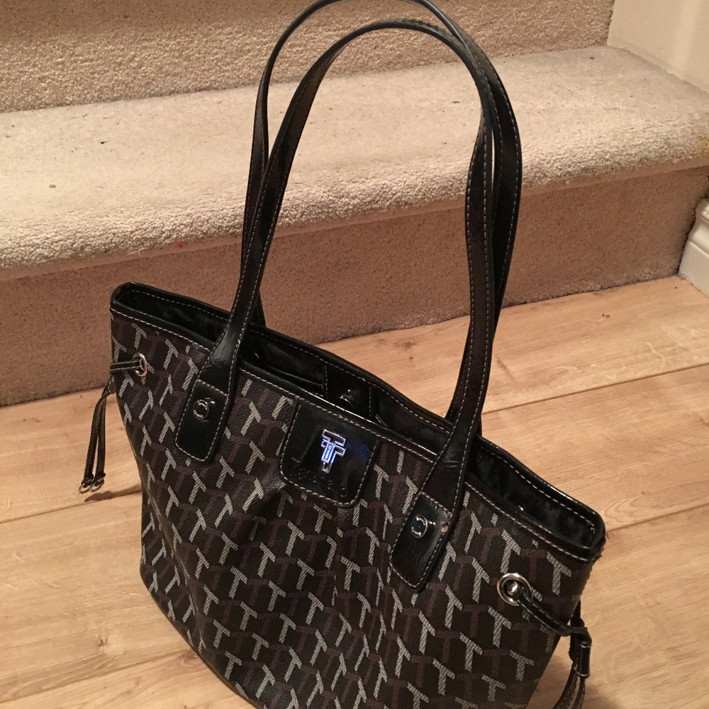 Tignanello Hand Bag - Picture 4 of 6